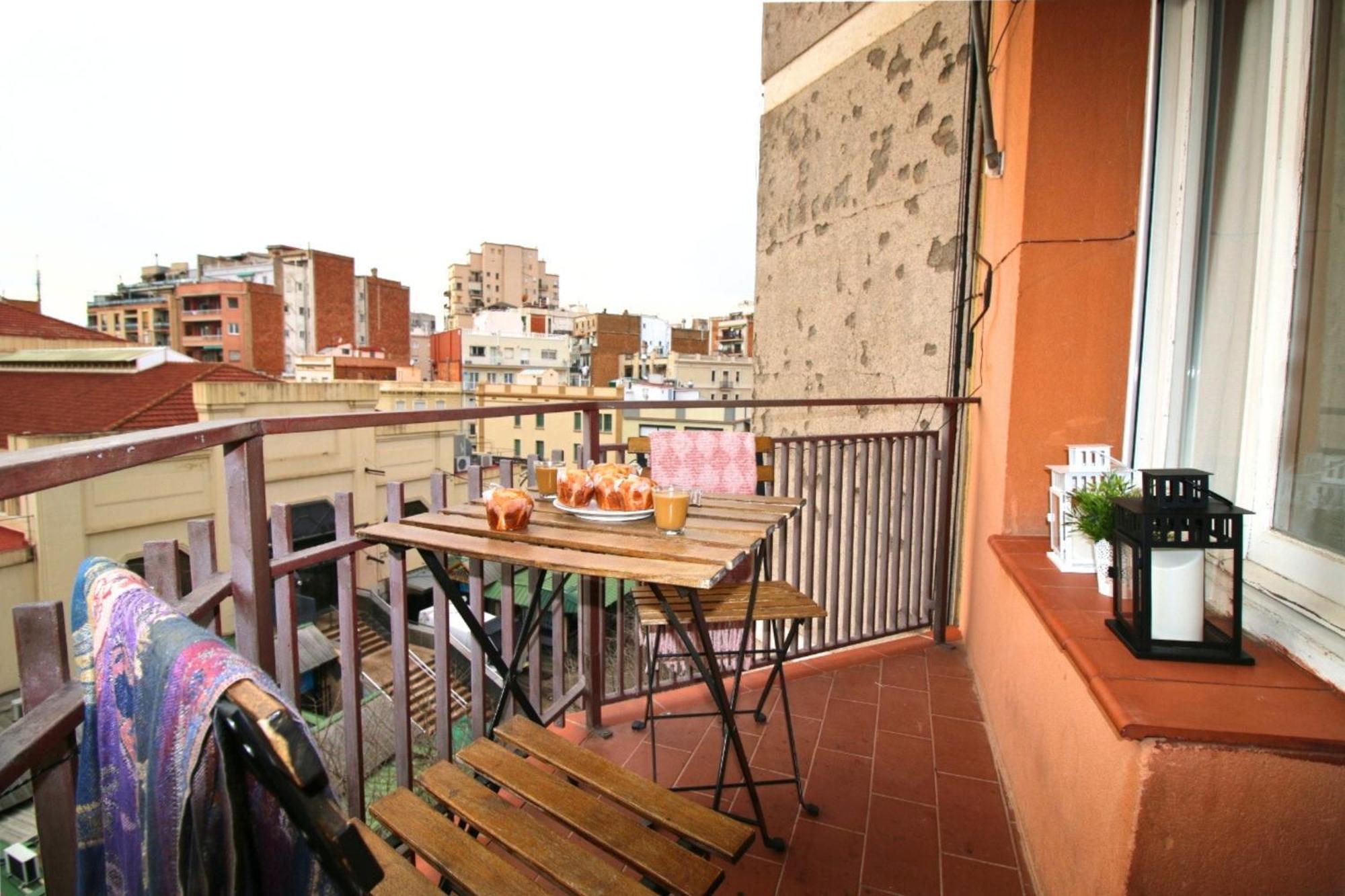 Located Close To The Metro, Perfect For 6 People Appartement L'Hospitalet de Llobregat
